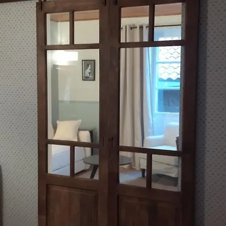 Πανσιόν De La Tournelle